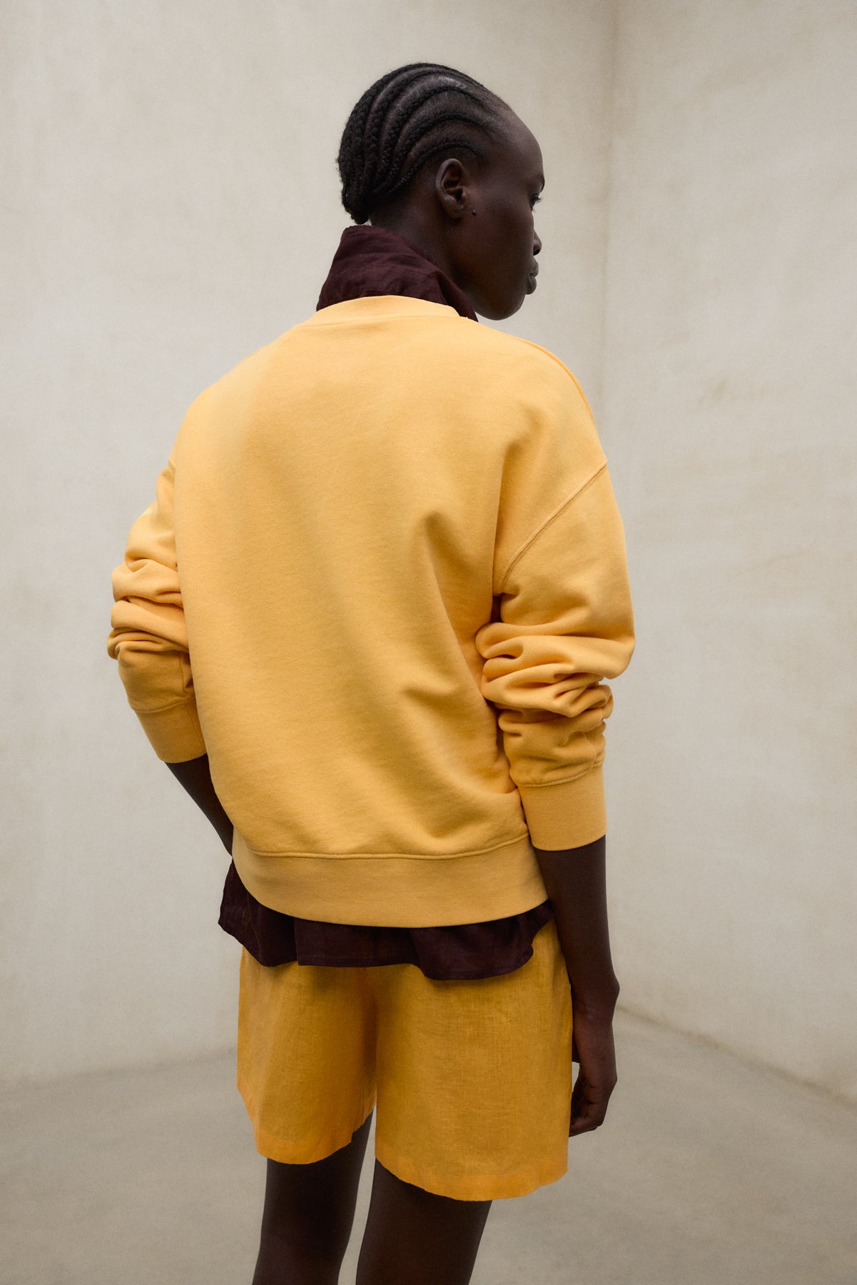 sudadera-ecoalf-godoy-naranja-de-algod-n-reciclado-fit-relajado-y-cuello-redondo image 3