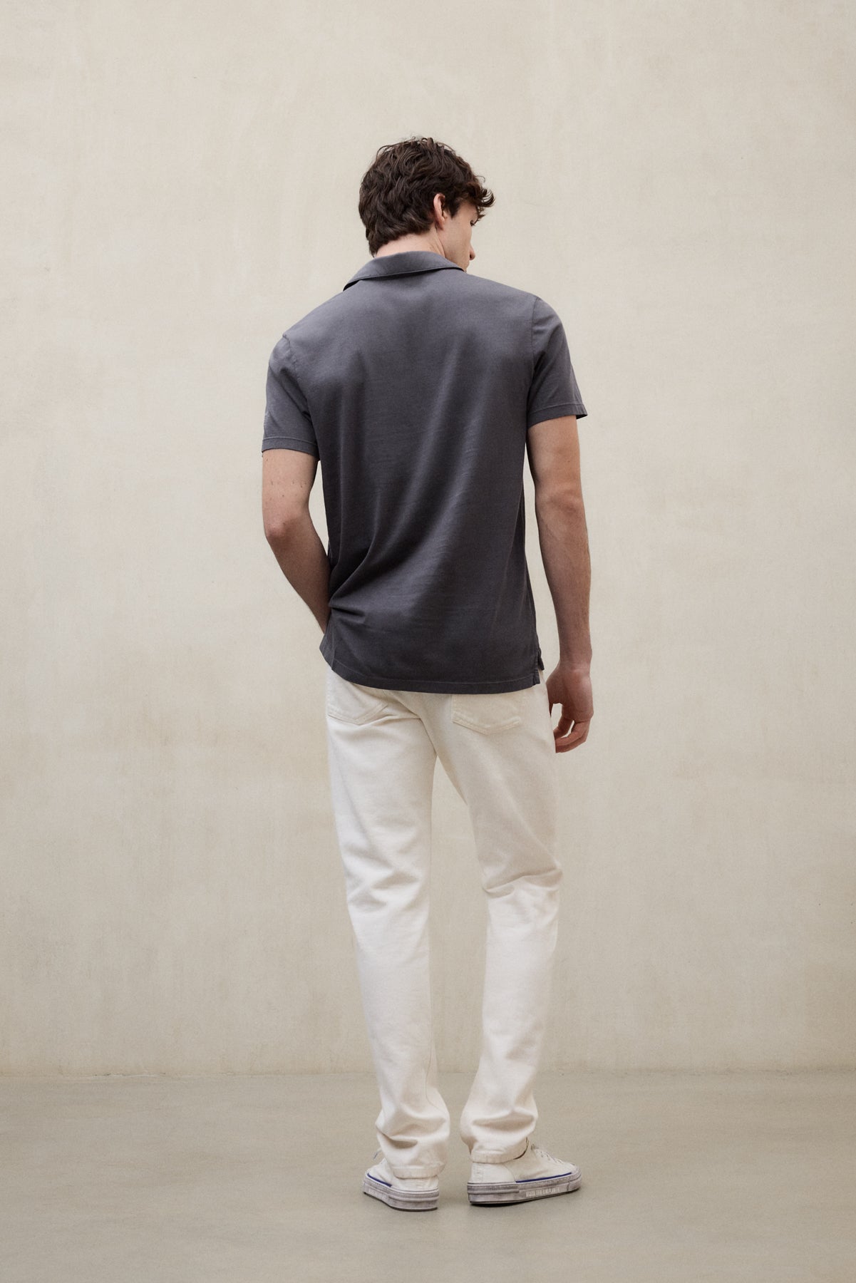 polo-ecoalf-theo-gris-oscuro-de-hombre-punto-jersey-de-algod-n-reciclado-fit-reg image 2