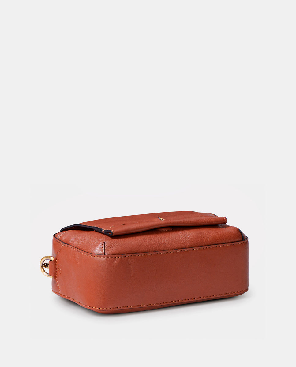 abbacino-bandolera-peque-a-piel-cognac image 5