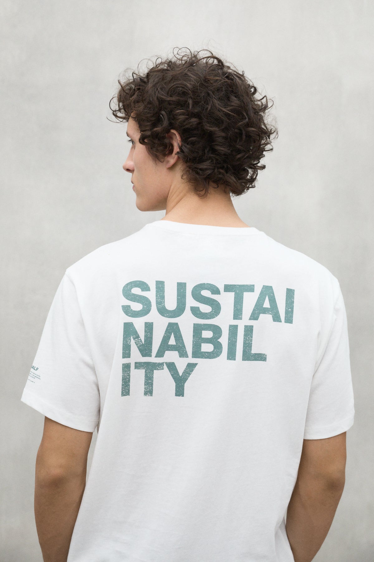 ecoalf-camiseta-sustano-blanca-de-hombre-50-algod-n-org-nico-y-50-reciclado-fit- image 1