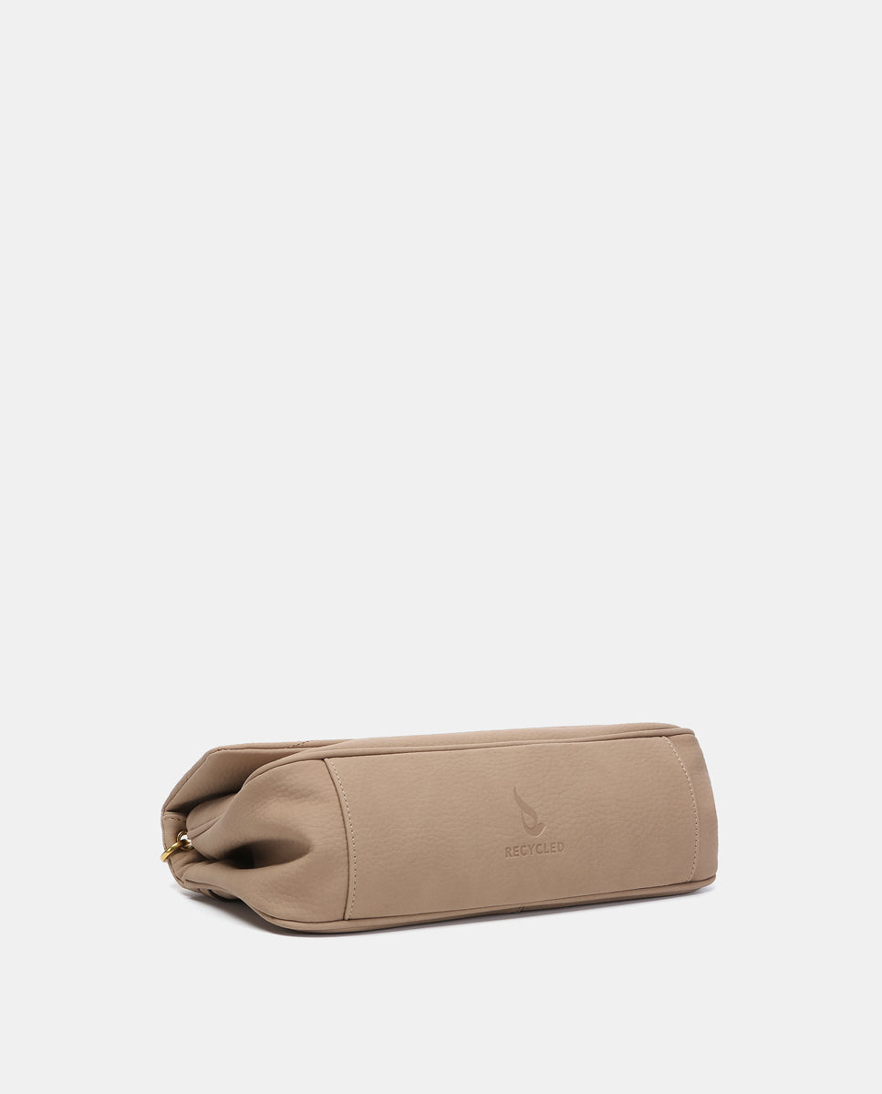 bolso-de-hombro-abbacino-beige-en-materiales-reciclados image 6