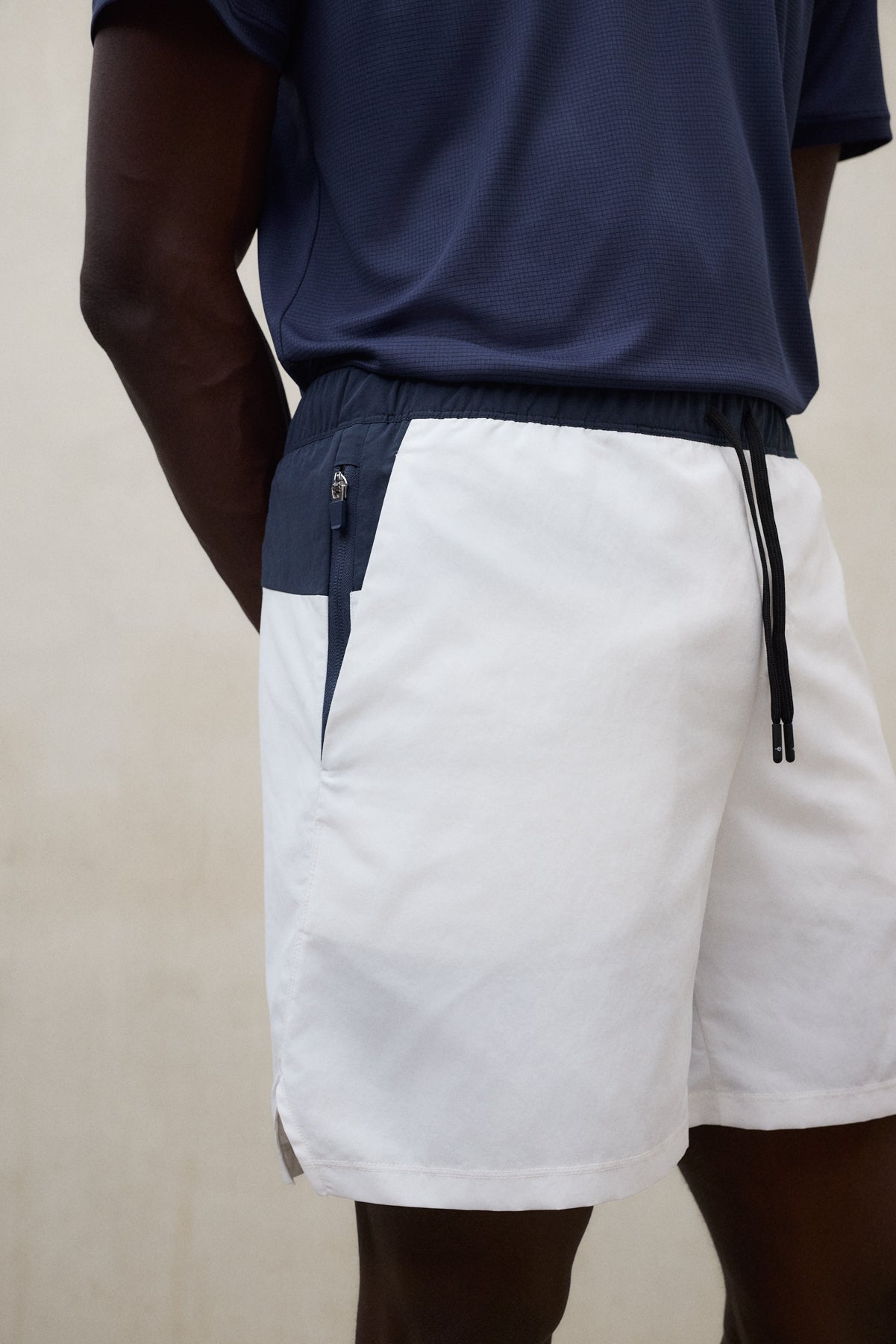 ecoalf-shorts-duan-blancos-short-deportivo-de-nylon-reciclado image 2