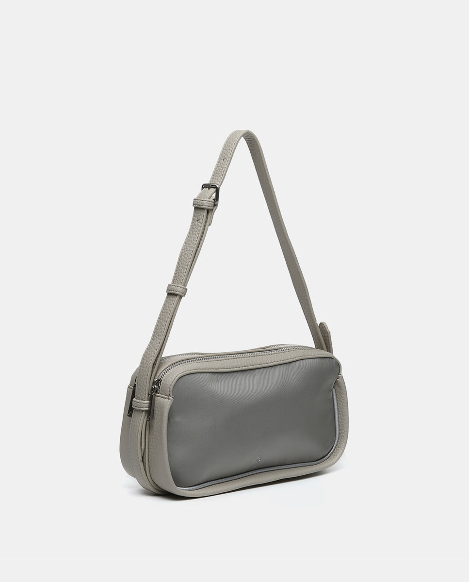 abbacino-bandolera-reciclada-plata-satinada-casual image 2