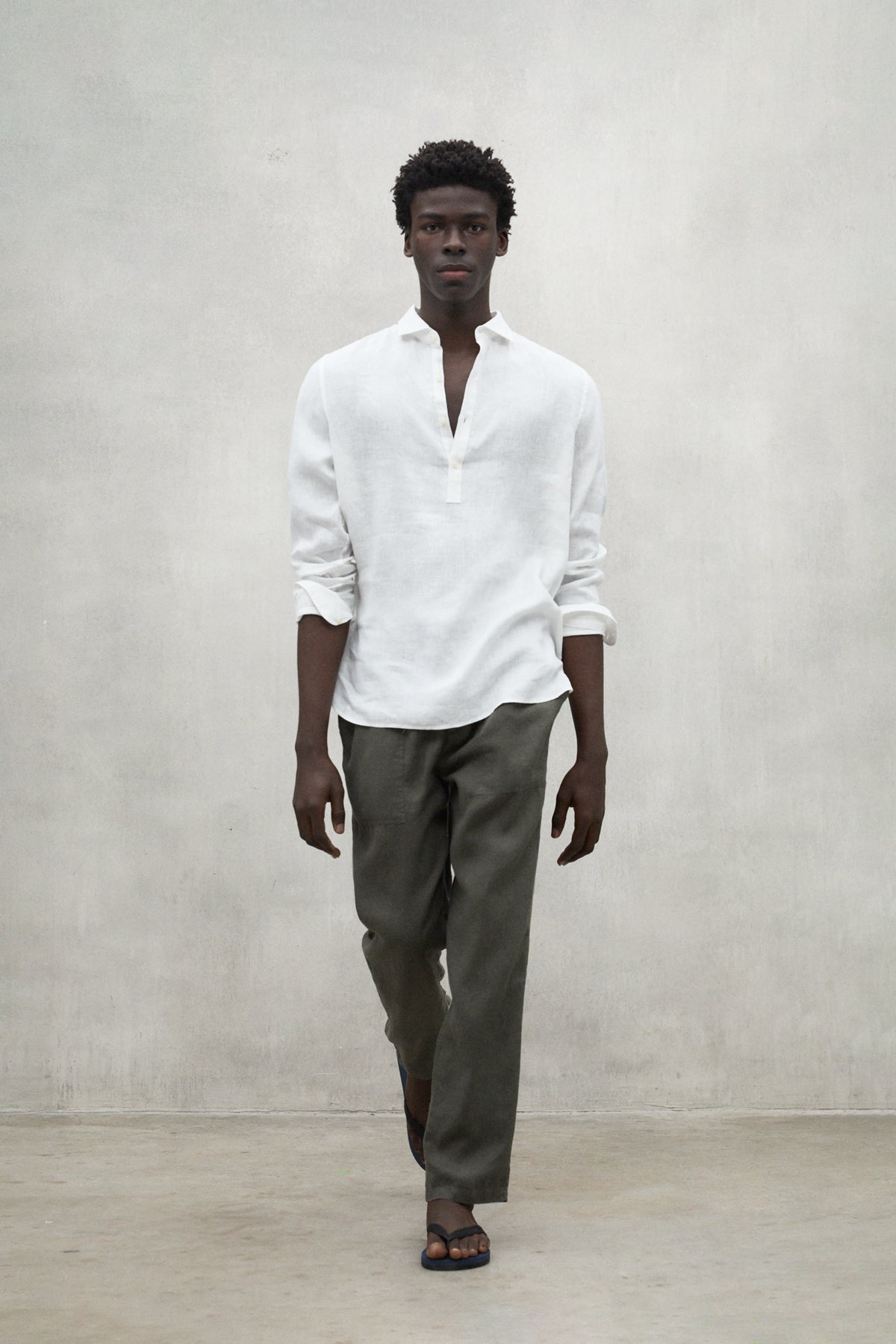 pantal-n-ethic-lino-khaki-ecoalf-80-lino-hombre-fit-regular image 1