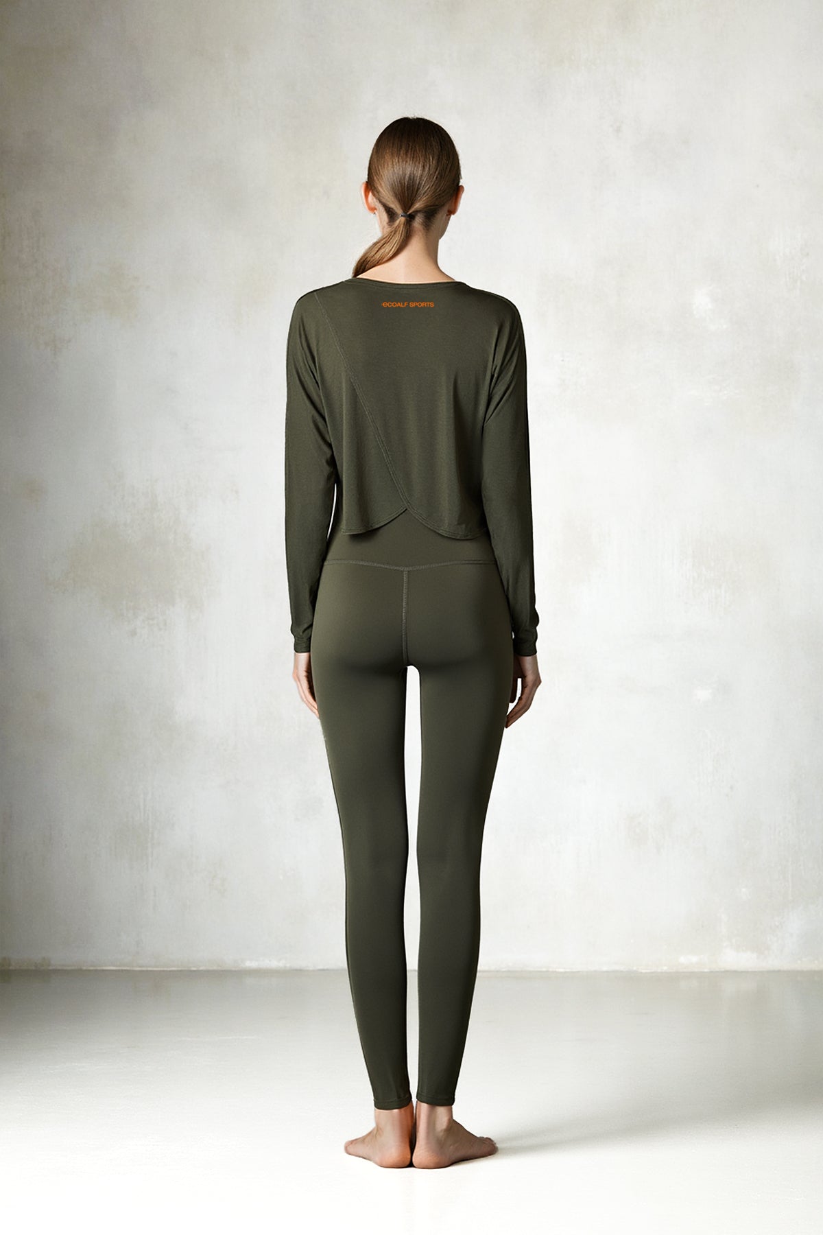 ecoalf-camiseta-noli-verde-modal-y-elastano-transpirable-y-suave image 3