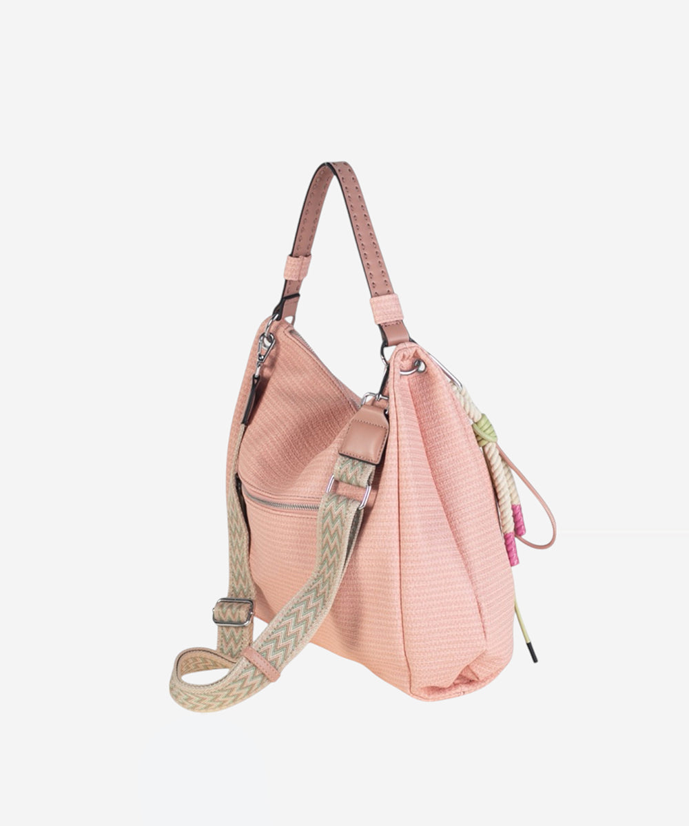 bolso-hobo-urban-achiote-de-piel-sint-tica-p-u-grabada-efecto-rafia-color-nude image 3
