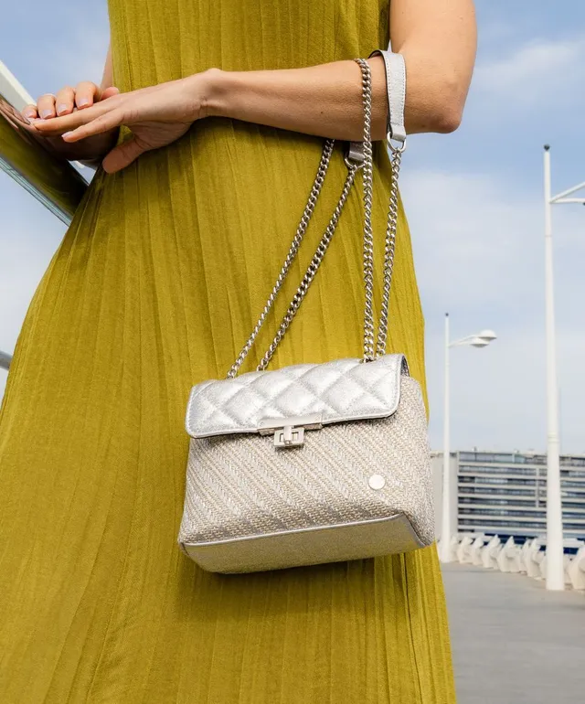 mango-bolso-bandolera-dalila-de-pu-y-rafia-color-plata-50-dto image 1