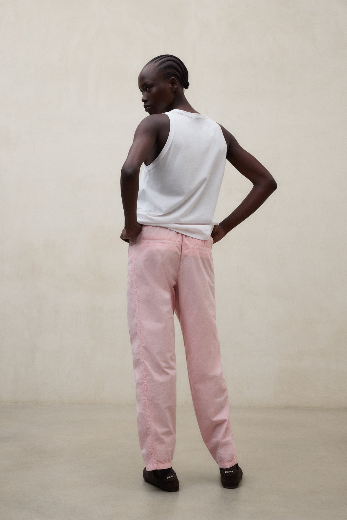 ecoalf-pantalones-ripoll-rosa-de-mujer-100-algod-n-regenerativo-tinte-natural image 3