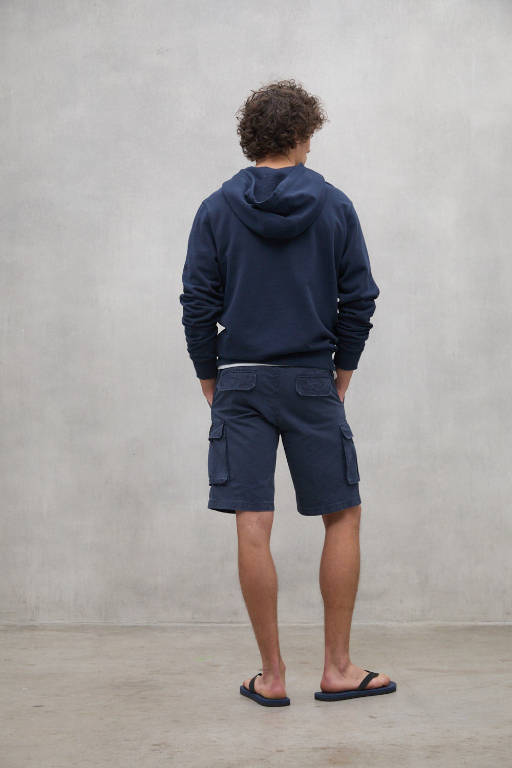 shorts-ethicargo-ecoalf-azul-marino-100-algod-n-reciclado-cintura-el-stica-bolsi image 2