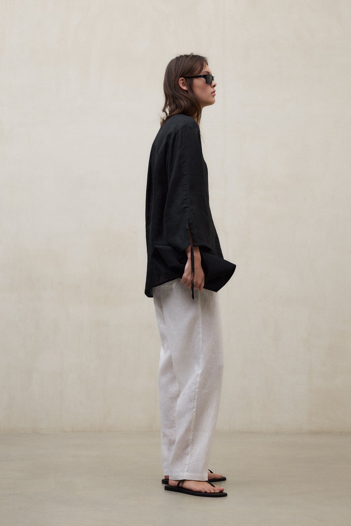 camisa-jena-negra-de-mujer-ecoalf image 2