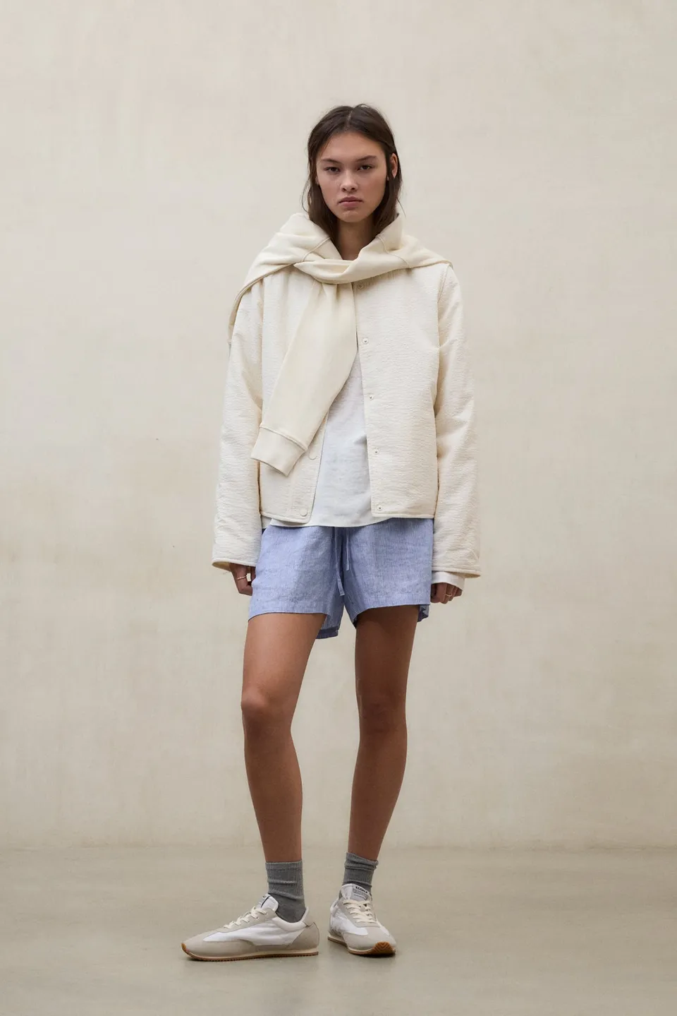 chaqueta-reversible-gabi-beige-de-mujer-ecoalf image 1