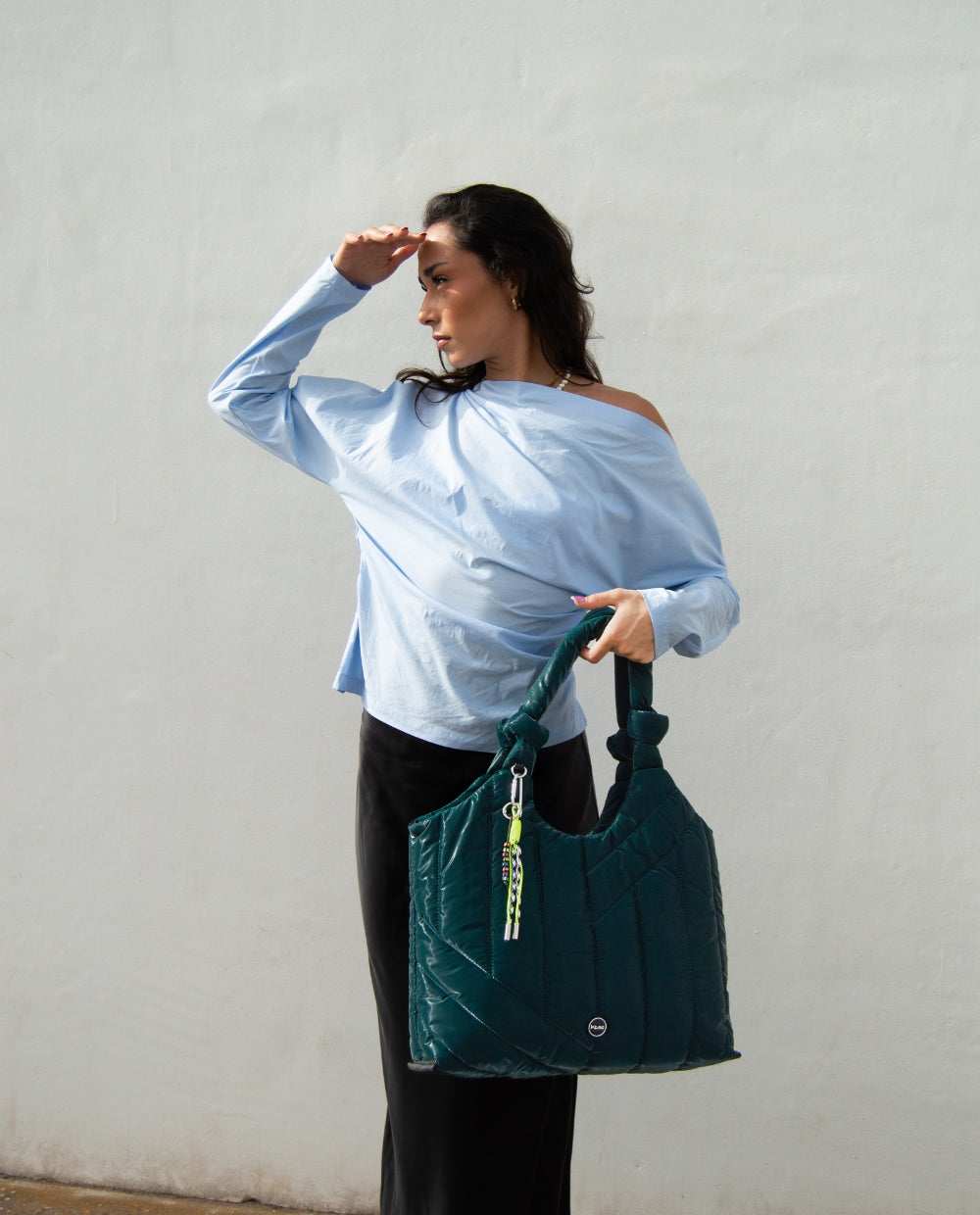 kbas-tote-de-nylon-teal-39x16x32-cm-asa-de-hombro-y-cremallera image 1