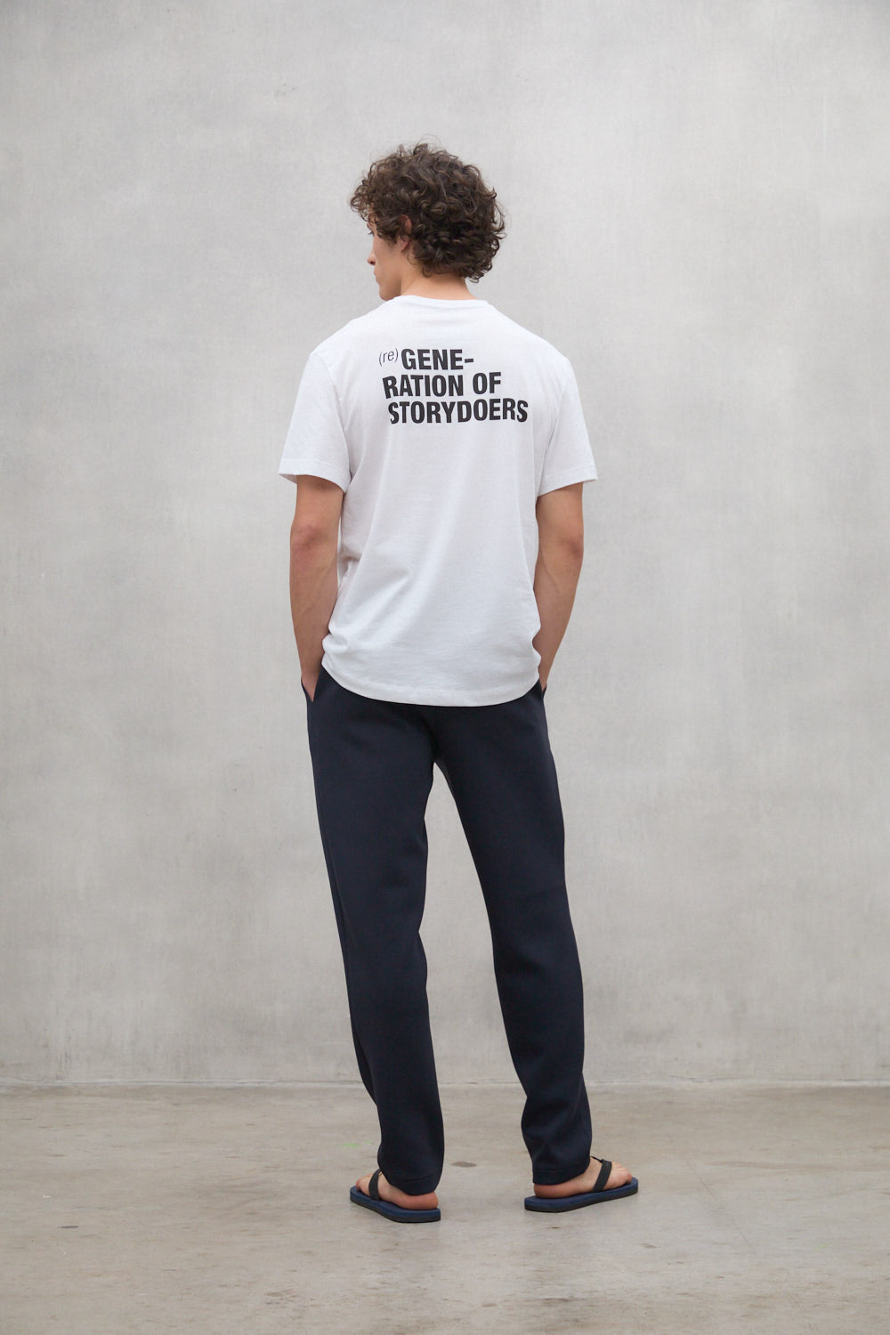 ecoalf-camiseta-regeneration-blanco-y-negro-para-hombre-100-algod-n-regenerativo image 1