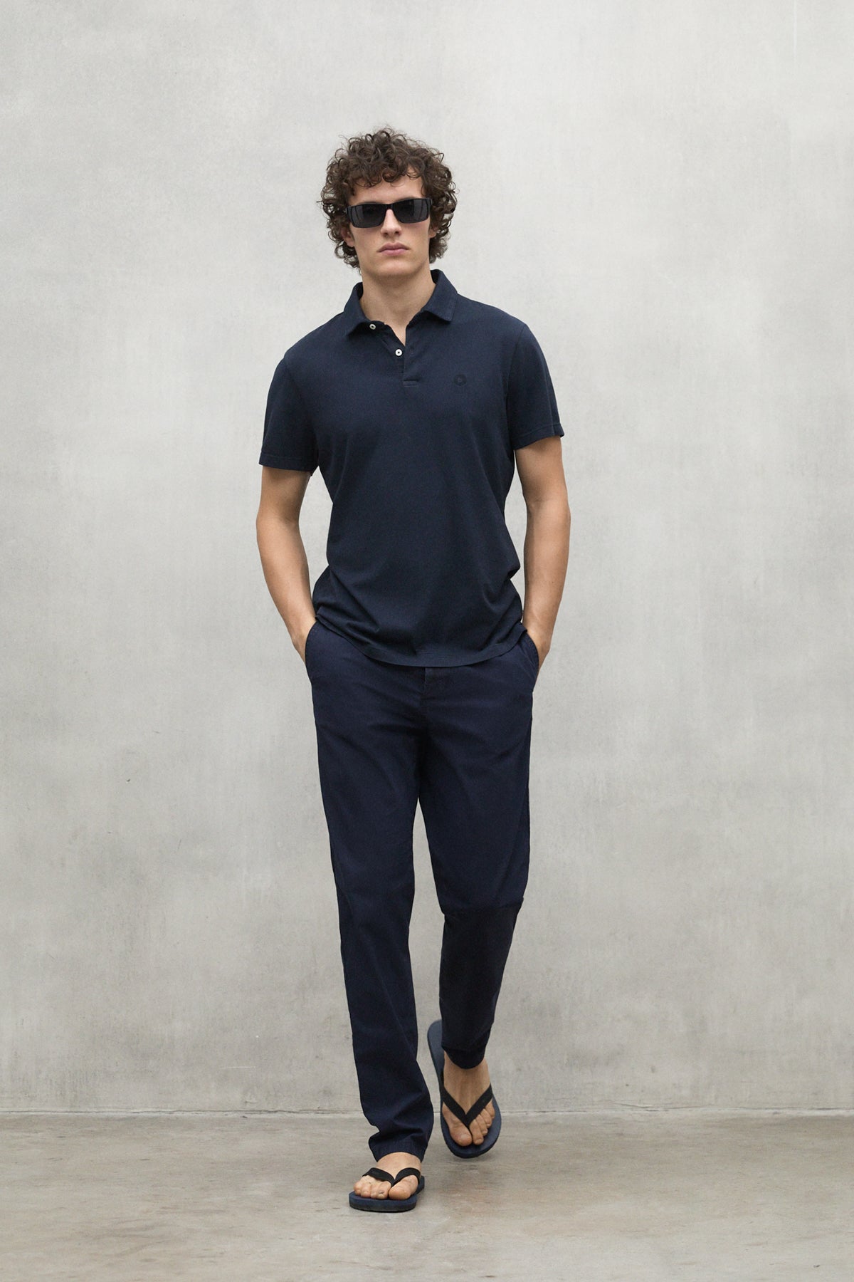 polo-ecoalf-theo-azul-marino-de-hombre-100-algod-n-reciclado-fit-regular image 1