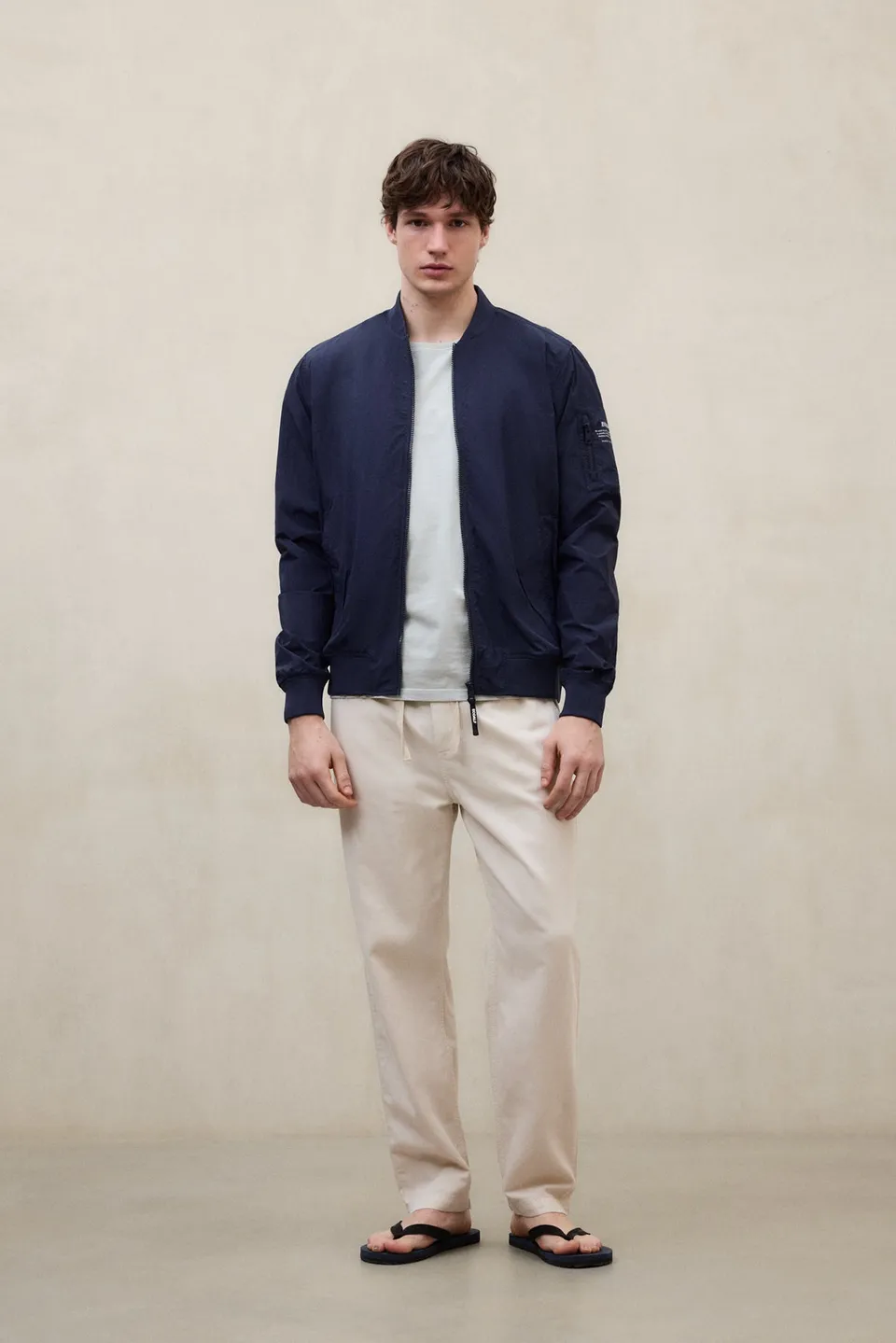 chaqueta-wale-ecoalf-azul-marino-de-poliamida-reciclada-para-hombre image 1