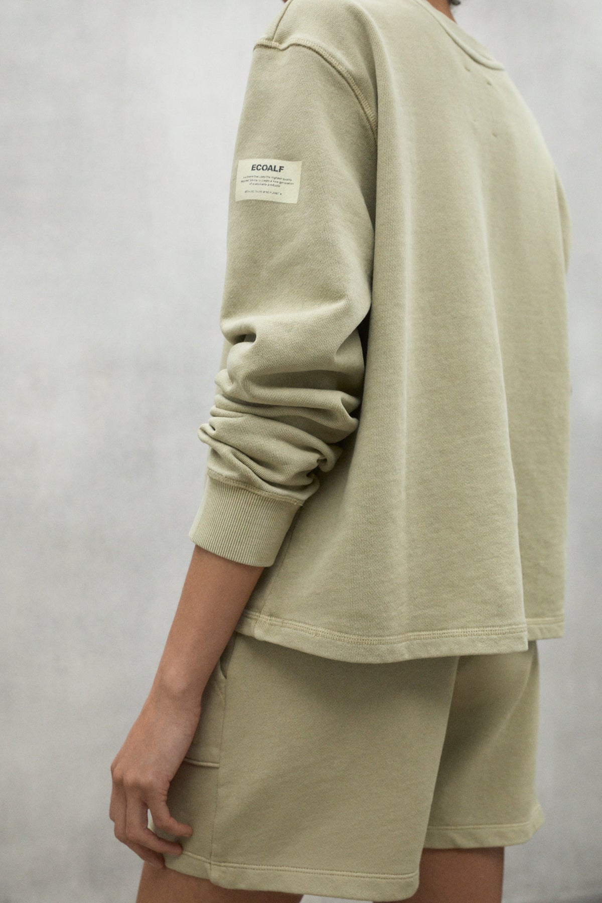 sudadera-ecoalf-rodas-khaki-50-algod-n-reciclado-fit-regular image 4