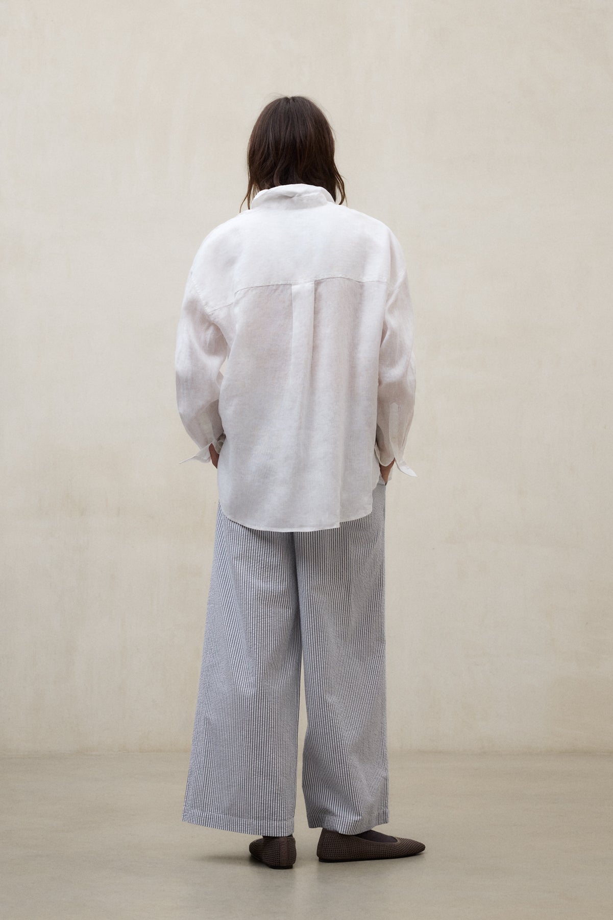 ecoalf-camisa-daria-blanca-mujer-lino-oversize image 3