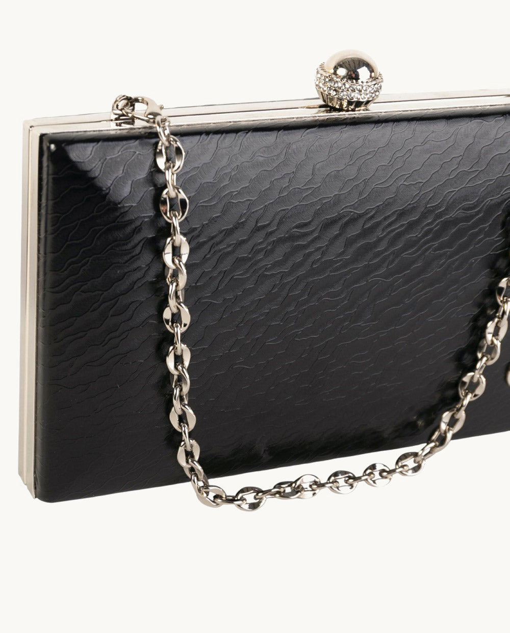 clutch-de-piel-sint-tica-fiesta-valo-kbas-color-negro image 3