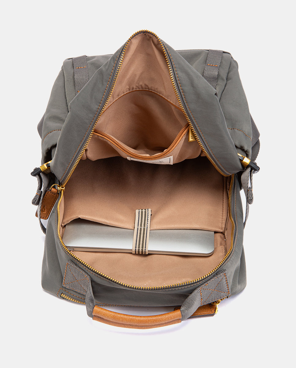 mochila-abbacino-en-materiales-reciclados-gris-satinada image 5