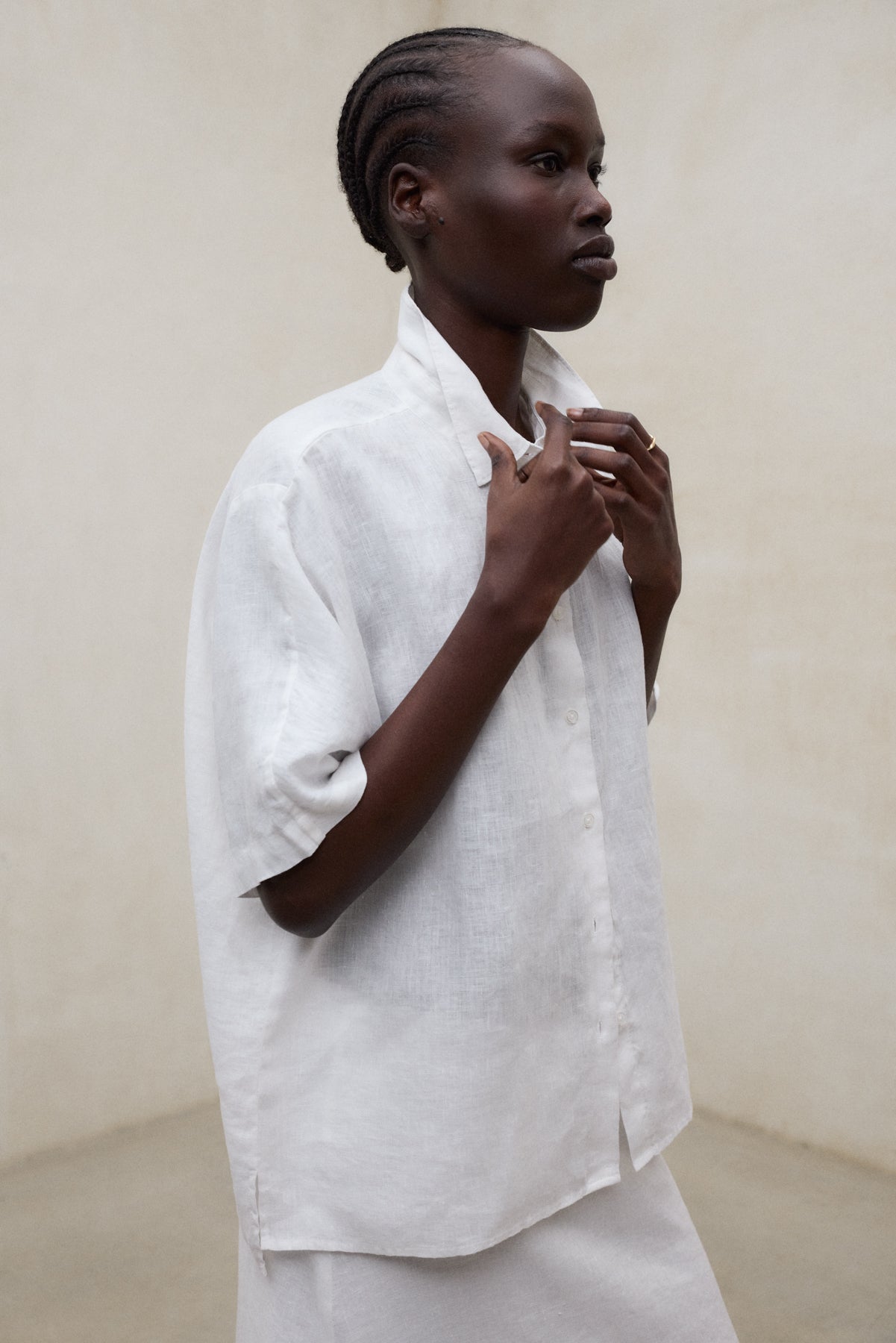 camisa-melania-blanca-de-mujer-ecoalf image 2