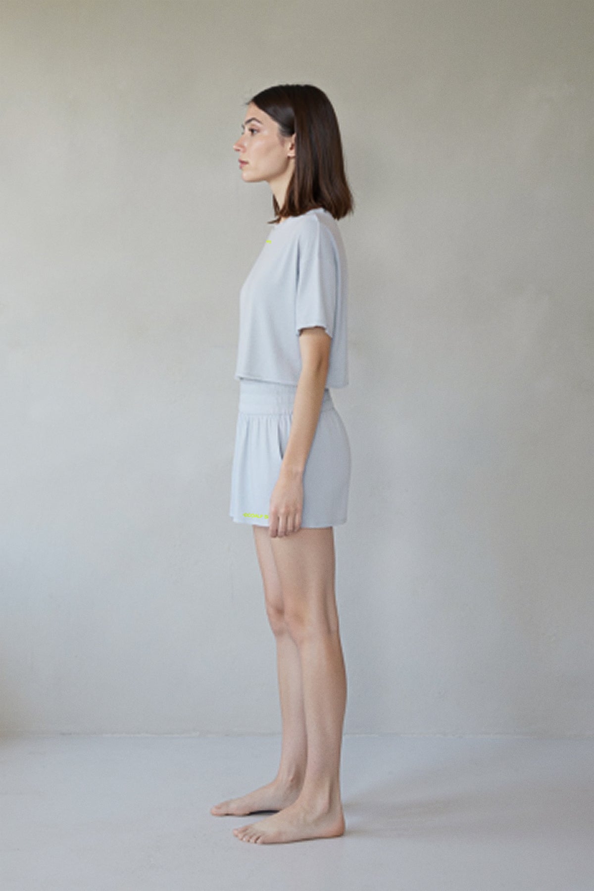 ecoalf-camiseta-sullivan-gris-para-mujer image 3
