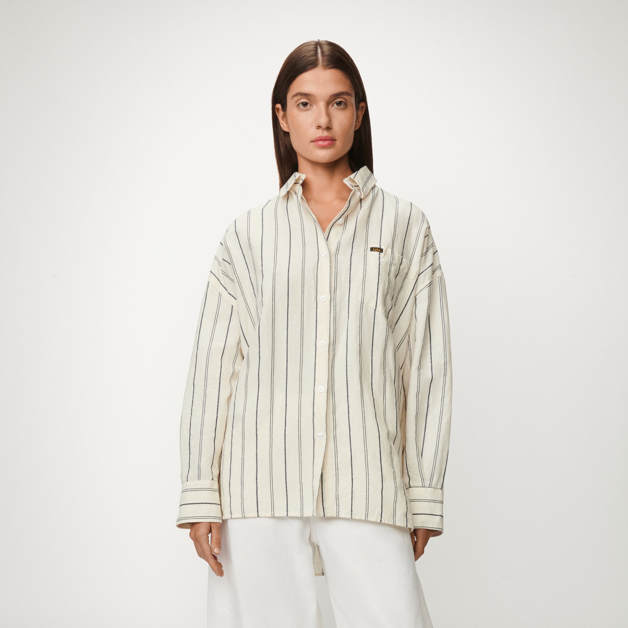 lois-chelsea-camisa-oversize-de-algod-n-y-lino-rayas-con-bolsillo image 1