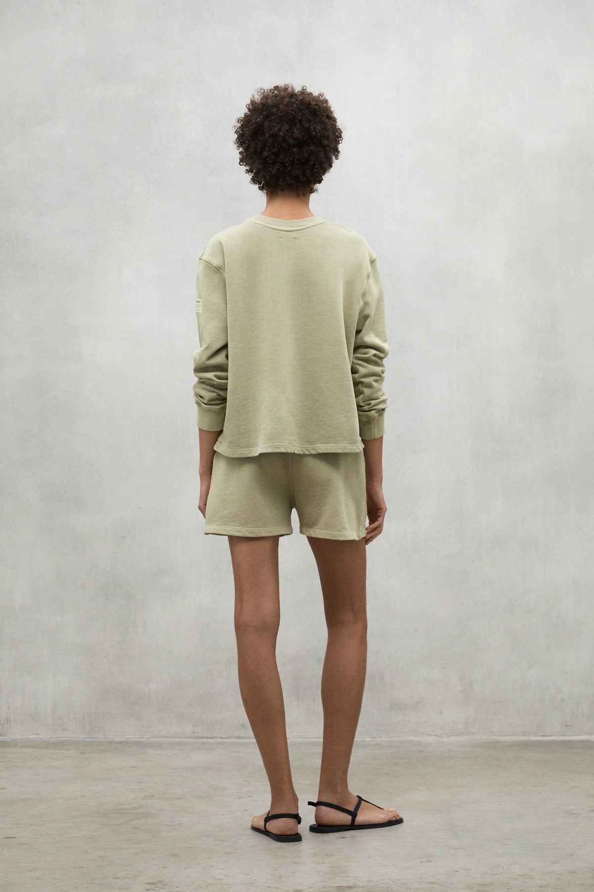sudadera-ecoalf-rodas-khaki-50-algod-n-reciclado-fit-regular image 2