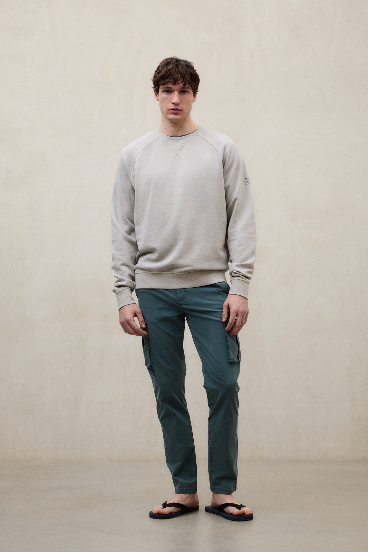sudadera-berja-gris-de-ecoalf-para-hombre-100-algod-n-reciclado-fit-regular-y-te image 1