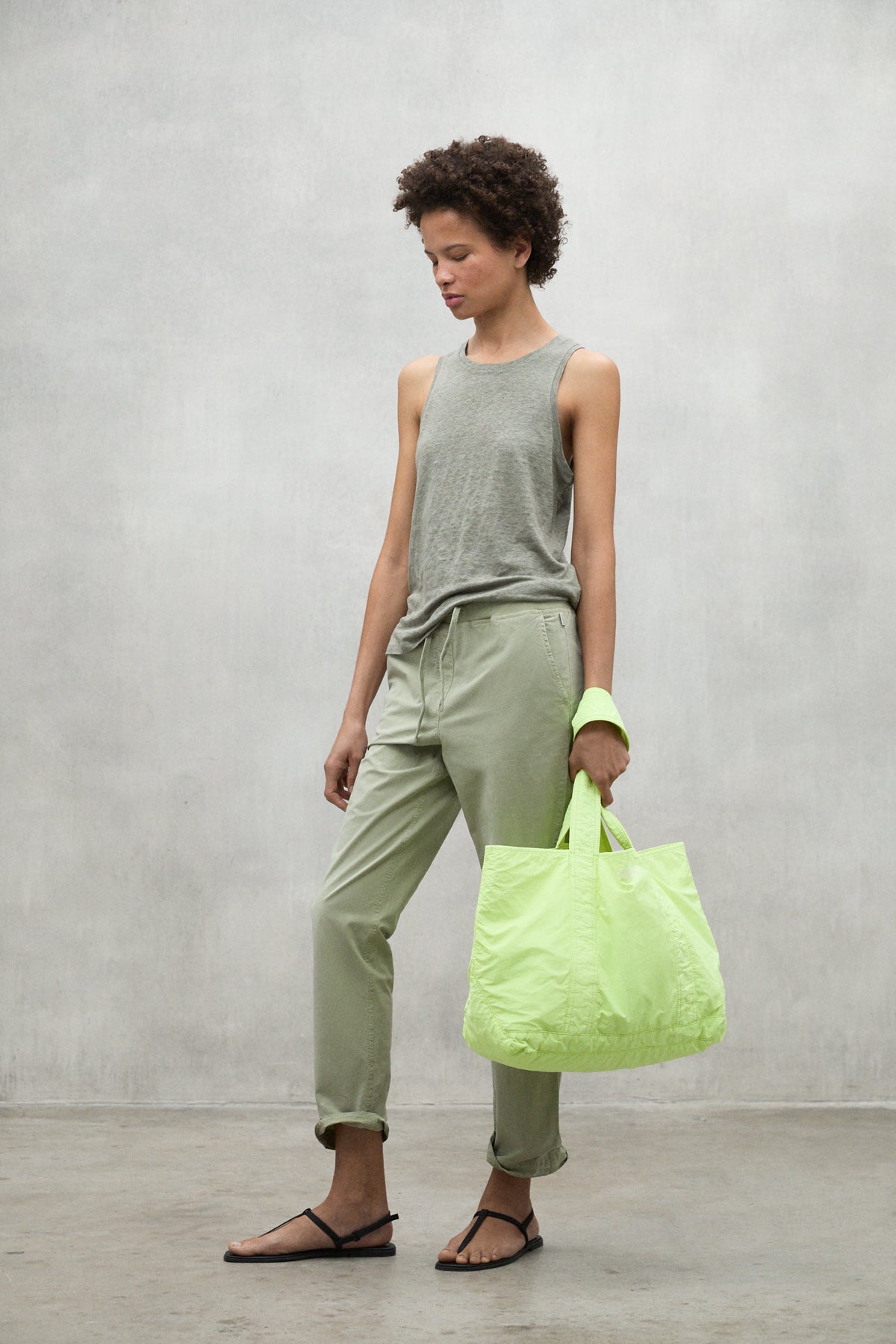 bolso-tote-rio-amarillo-de-ecoalf image 2