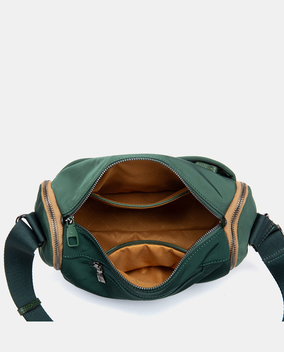bandolera-verde-abbacino-en-materiales-reciclados image 5