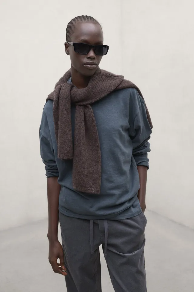 camiseta-veneca-khaki-de-ecoalf image 1