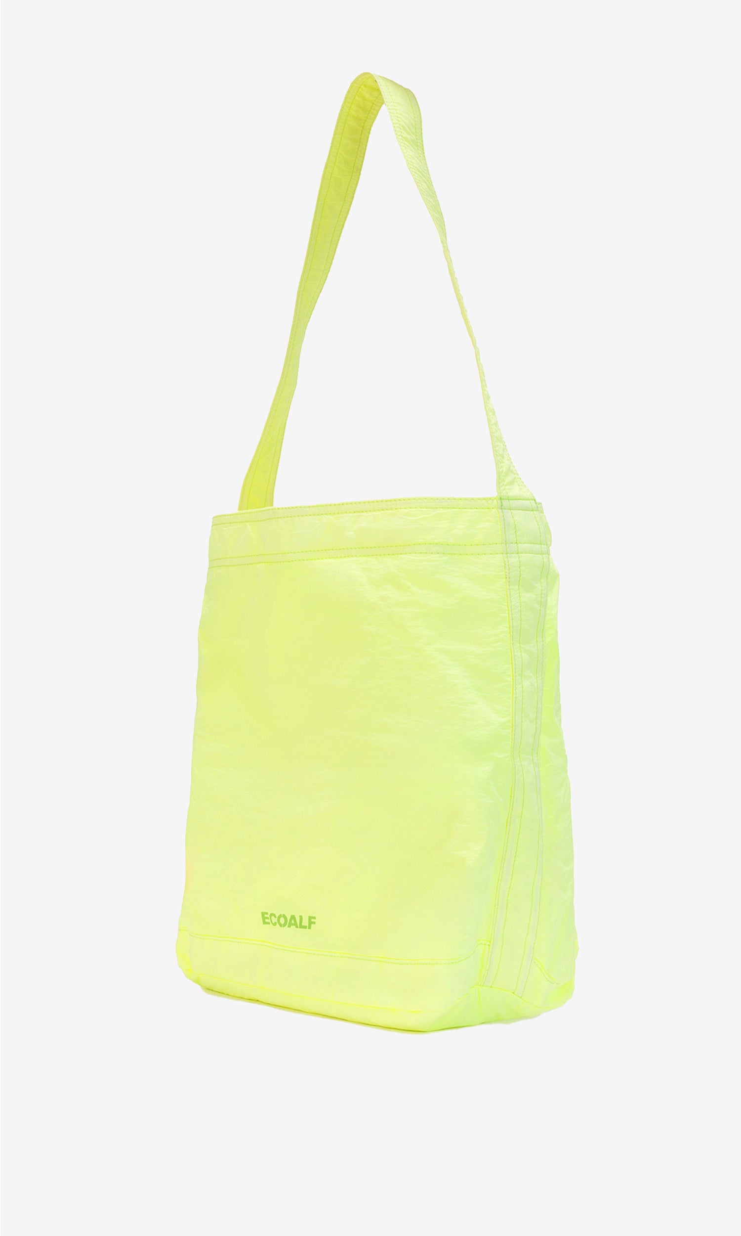 ecoalf-bolso-bucket-rio-amarillo-ligero-plegable-72-poliamida-reciclada-y-28-alg image 3