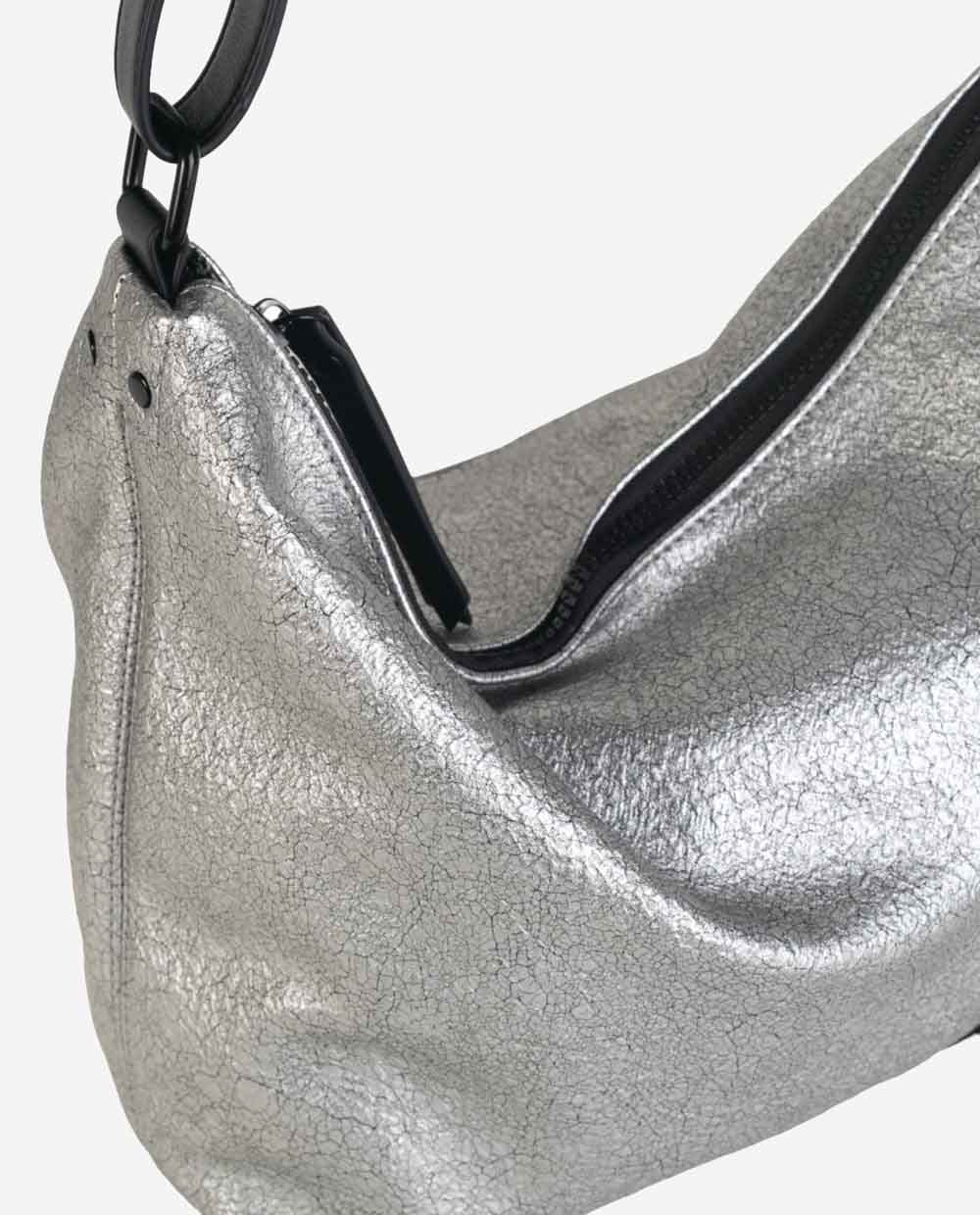 bandolera-kbas-de-pu-plateada-con-cremallera-30-x-11-x-26-cm-asa-ajustable image 3