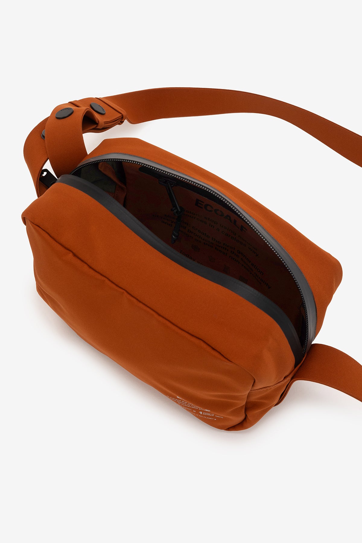 ecoalf-bolso-bonded-camera-naranja-hilo-del-mar-reciclado-45 image 6