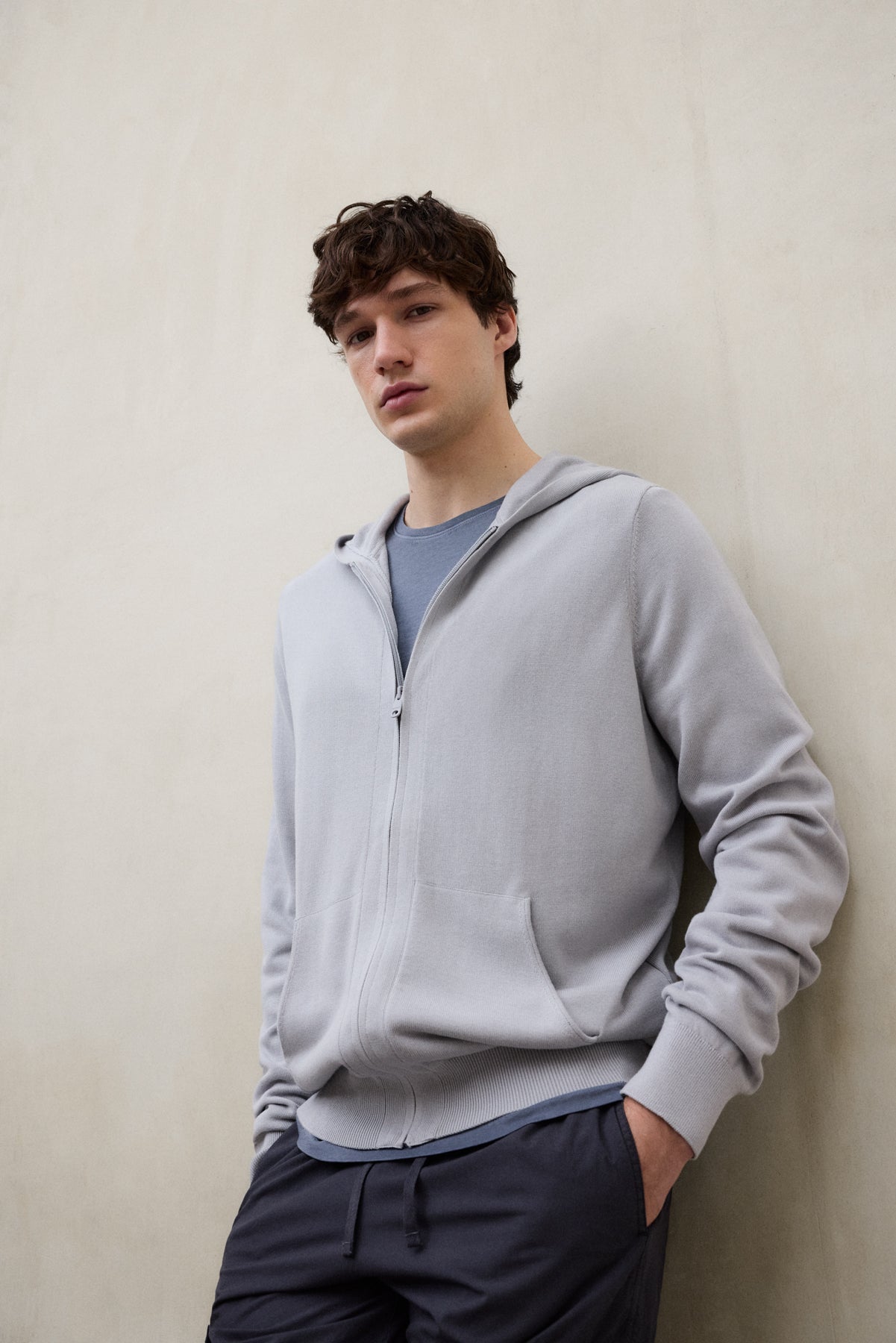 ecoalf-jersey-kirkia-gris-sudadera-con-capucha-de-viscosa-lenzing-ecovero image 1