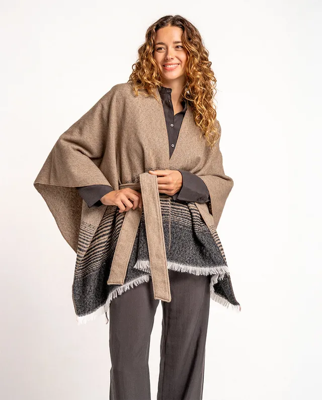 poncho-abbacino-con-lazada-marr-n-degradado image 1