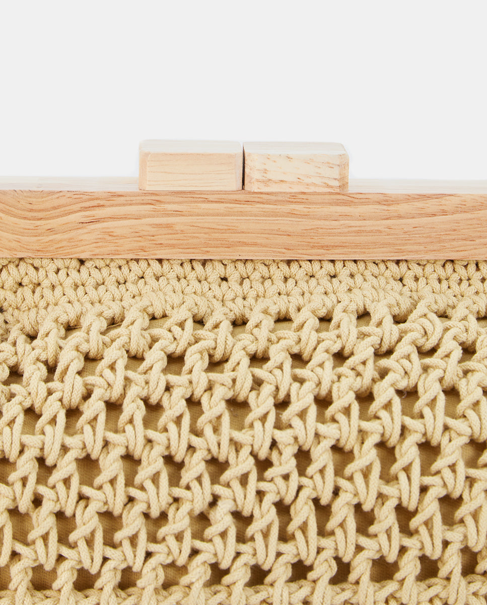 clutch-macram-abbacino-amarillo-boho image 7