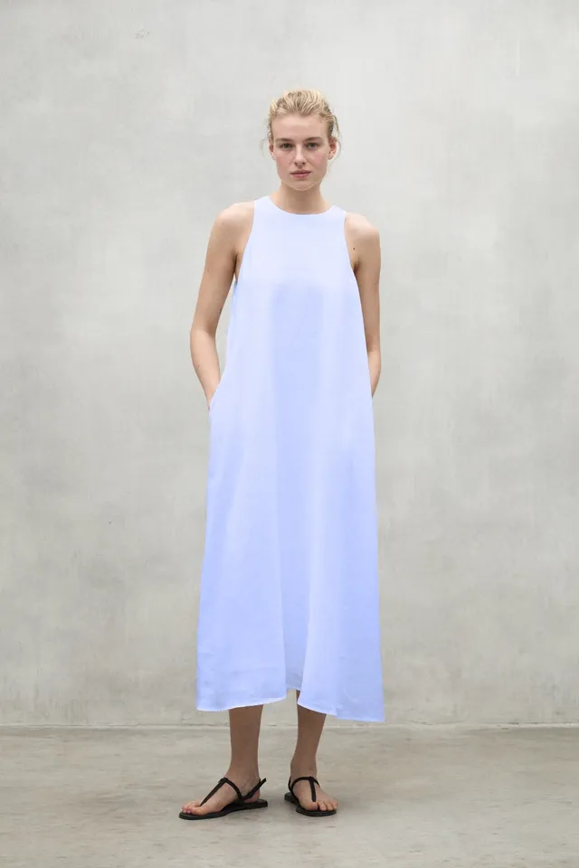 vestido-ecoalf-ukara-azul-claro-de-mujer-lino-reciclado-fit-holgado-con-bolsillo image 1