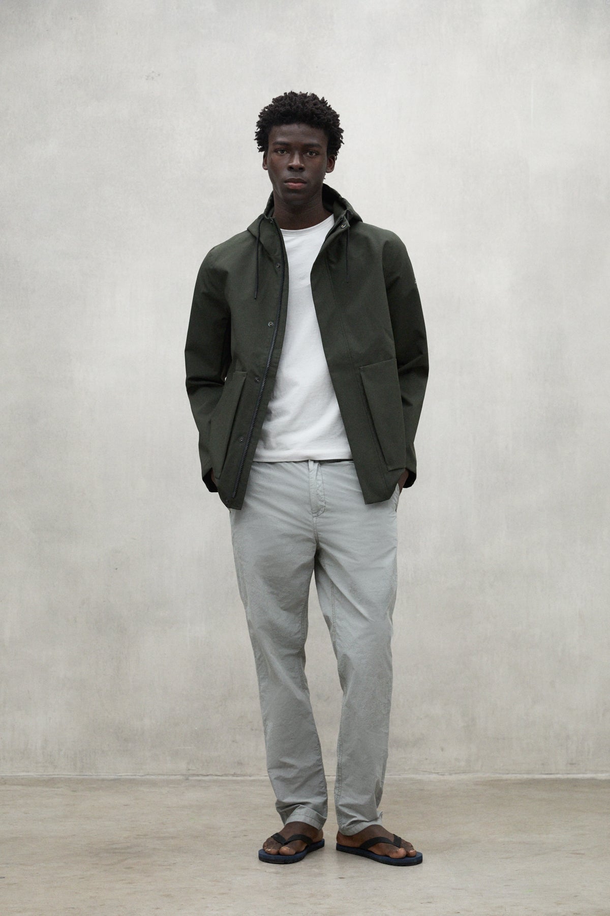 chaqueta-diran-de-ecoalf-para-hombre-verde-oscuro-poli-ster-reciclado-del-mar-ve image 1