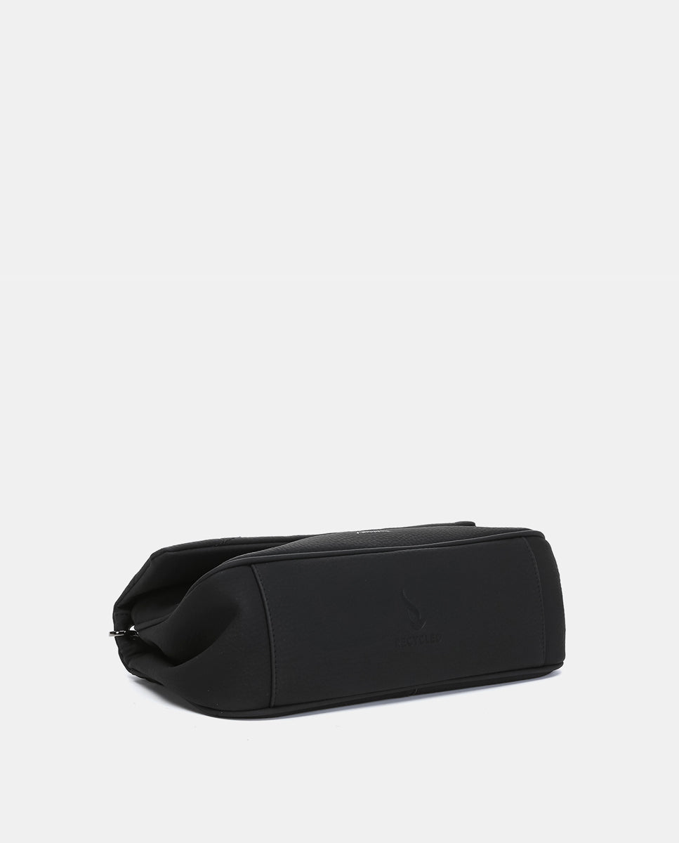 abbacino-bolso-de-hombro-materiales-reciclados-negro image 5